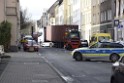 LKW gegen Bruecke wegen Rettungsgasse Koeln Muelheim P69